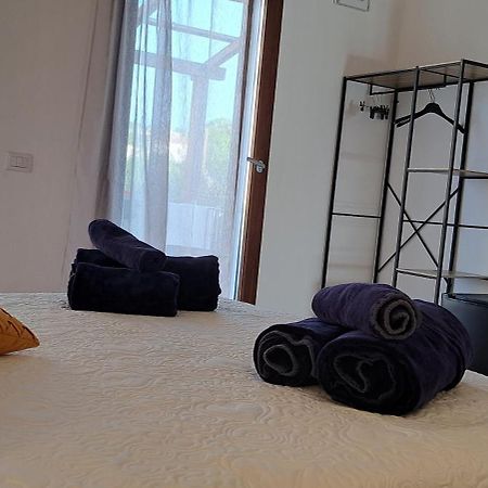 San Teodoro Rooms Exterior photo