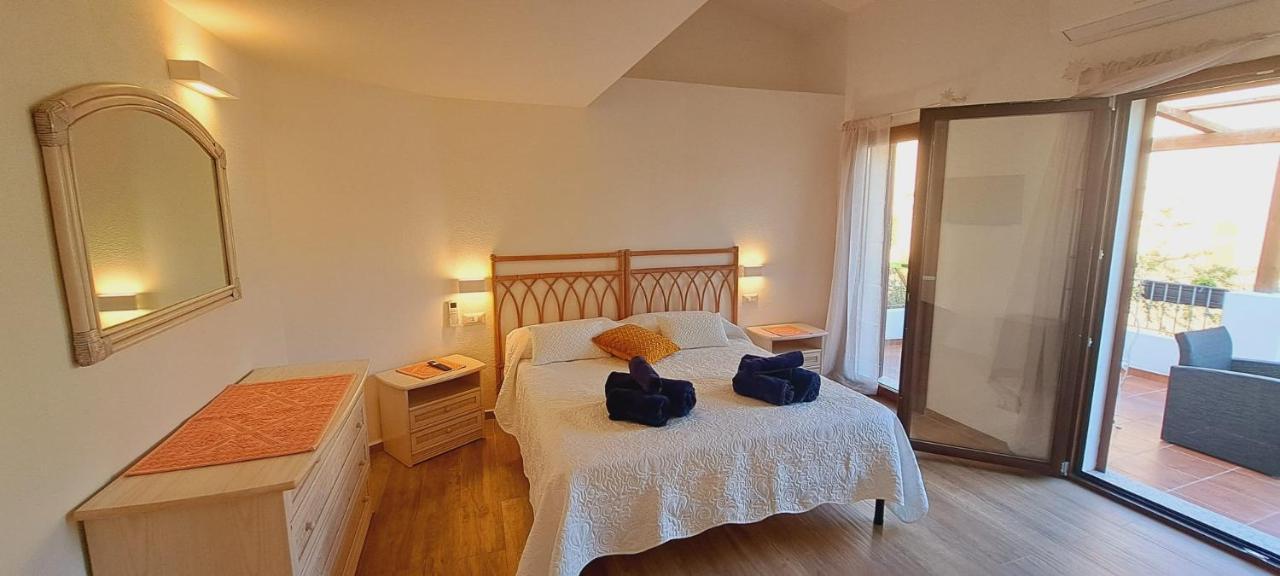 San Teodoro Rooms Exterior photo