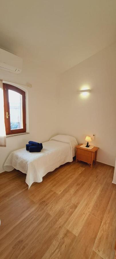 San Teodoro Rooms Exterior photo