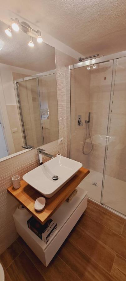 San Teodoro Rooms Exterior photo